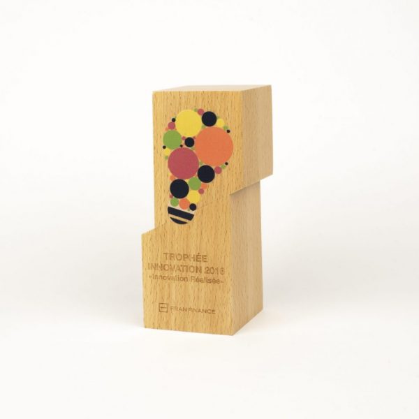 Trophée en bois César personnalisable