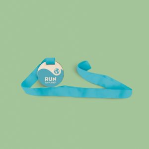 médaille bois solidaire