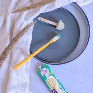 Brosse-a-dents-rechargeable-jaune