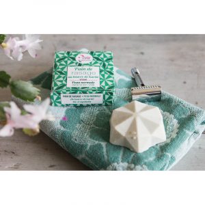 Pain-de-rasage-solide